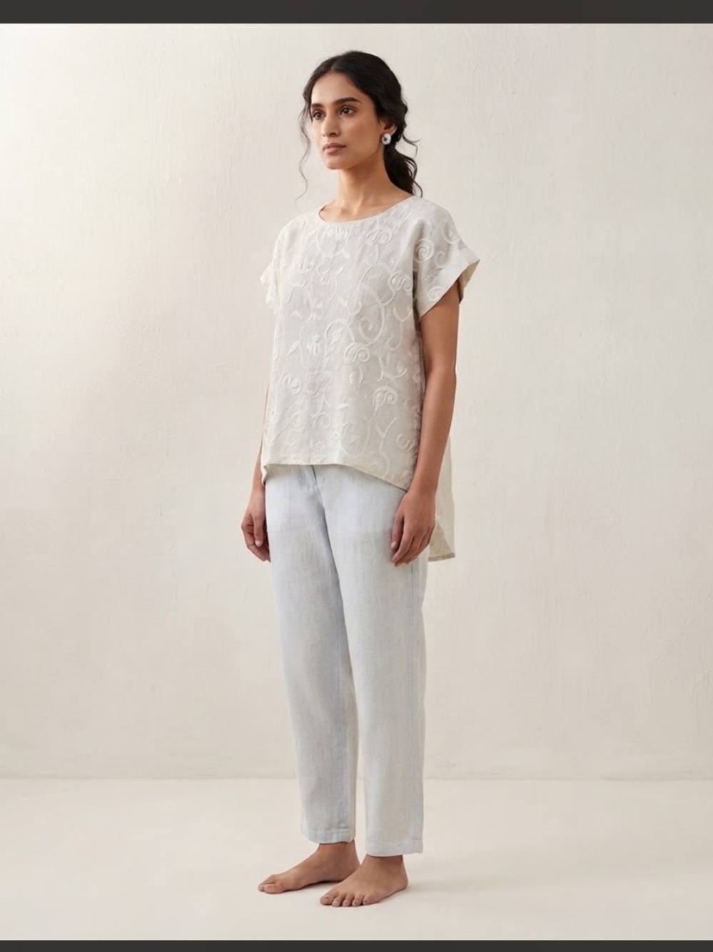 Terzo Millennio 100% Linen Embroidered Swirl Top Blouse Sz S Made in Italy